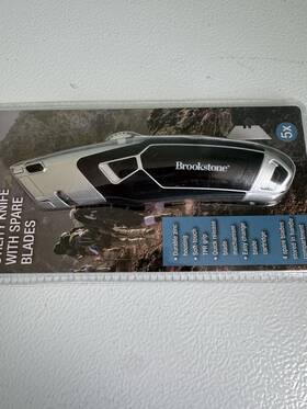 Brookstone 638688715437 Utility Knife With Spare Blades Zinc Housing Soft Touch Grip New
