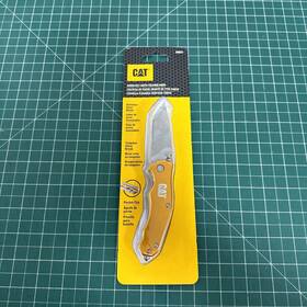 980011 Cat 6-5/8 Inch Folding Knife With Glass Break - D3 980011 Cat 6-5/8 Inch Folding Knife With Glass Break - D3