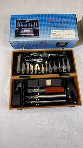 Craft 199627 23pc Hobby Tool Set Precision Knife Blades Wood Carving Modeling Kit Case