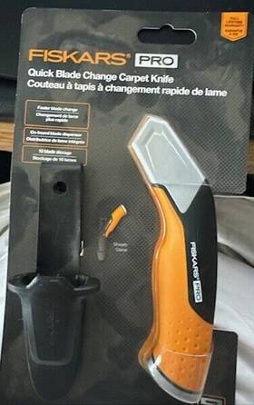 770080 Fiskars Pro - #770080 Quick Balde Carpet Knife New Old Stock With Holder