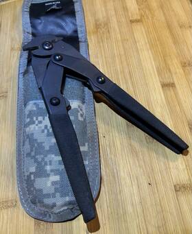 22-01511 Gerber Concertina Wire Cutters