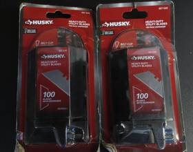 Husky 181432000018 Heavy-duty Utility Blades 100-pack Dispenser - 2 Packages