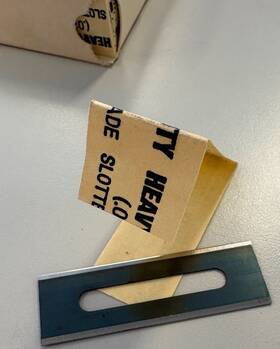 77-8854 L.s. Heavy Duty Slotted Blades .017 Inch - 100 L.s 77-8854 L.s. Heavy Duty Slotted Blades .017 Inch - 100 L.s