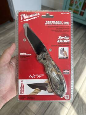 48-22-1524d Milwaukee Fastback Folding Knife Camo