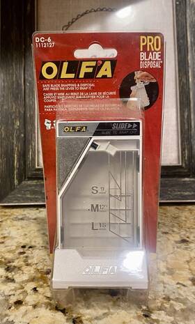 Olfa 091511610802 Dc6 Pro Blade Disposal System