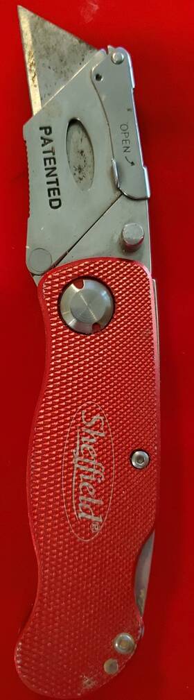 12xxx Sheffield Ultimate Lock Back Utility Knife