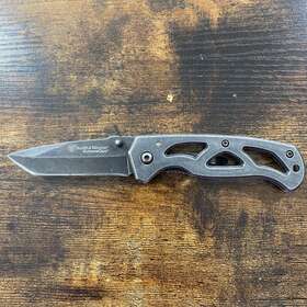 Ck404 Smith & Wesson And Extreme Ops Folding Pocket Knife Clip. 13