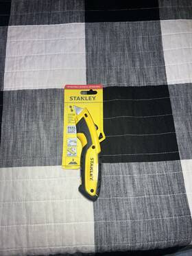 1005564801 Stanley Retractable Utility Knife
