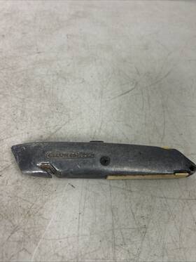 Stanley 28-499a Vintage Utility Knife Classic Heavy-duty Retractable Blade