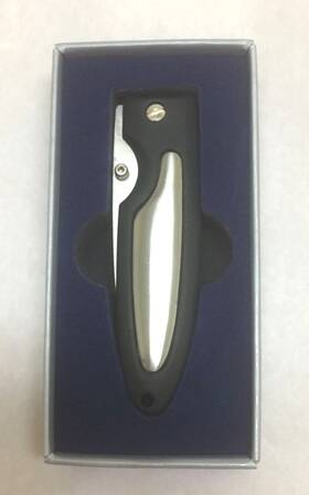 518042 Things Remembered Nib Rubber Grip Folding Knife New 518042 Things Remembered Nib Rubber Grip Folding Knife New