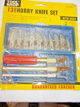 Tool Shop 870208002355 13 Piece Hobby Knife Set Tool Shop 870208002355 13 Piece Hobby Knife Set