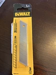 Dewalt 18 Mm Snap Blades (3-PIECES) DWHT11719. Fixed Price $8.25.