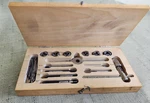 Vintage Snap-on Blue Point Tap & Die Set, Model TD2500, Size Range #4 To #12. Fixed Price $76.95.