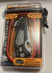 True Utility Smart Pocket Knife 11-IN-1 Multi Tool W/ Weatherproof Case Clip New. Fixed Price $15.99.