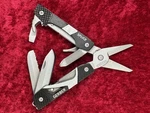 Gerber Splice Black Aluminum Handle Mini Multi-tool 10 Function 7 (584). Fixed Price $17.98.
