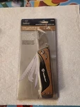 Southwire (UTIL61) Folding Utility Knife New Package. Fixed Price $19.99.