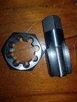 Pipe Npt Bspt 1/8" 1/4" 3/8"" 1/2" Rh Hss Hand Tap Die Nut Ansi Set. Fixed Price $196.43.