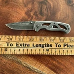 Smith & Wesson Extreme Ops CK404 Pocket Knife Good Condition. Fixed Price $7.49.