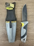 Camillus Les Stroud Knife Mountain Fixed Blade With Sheath (WCP037453). Fixed Price $29.99.