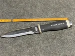 Klein Tools DK06 Dagger Serrated Stainless Steel Blade Duct Knife No Sheath. Fixed Price $21.00.
