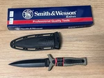 Smith & Wesson SWMPF3BR 9IN High Carbon S.s. Full Tang Fixed Blade Knife Read. Fixed Price $14.00.