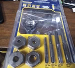 Irwin Hanson 1765542 Self-aligning Tap And Die Set, 12 Pieces. Fixed Price $22.62.