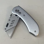 Uline Folding Utility Knife Silver Steel Blade Metal Handle Single Piece. Fixed Price $15.00.