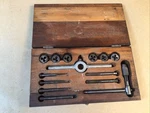 Vintage Blue Point Tap & Die Set TD2500 With Wooden Box. Fixed Price $24.95.