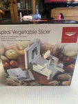 Paderno World Cuisine Tri-blade Vegetable Spiral Slicer. Fixed Price $14.70.