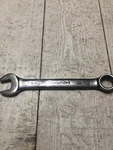 Snap-on 9/16" 12-POINT Sae Flank Drive Short Combination Wrench OEX180B New. Fixed Price $20.00.