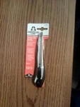 American Line Snap Off Knife 9MM 3BLADES 66-0395, Brand New. Fixed Price $12.00.