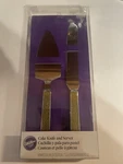 Wilton Vintage Glamour Cake Knife And Server Set Gold Rhinestones Discontinued. Fixed Price $40.00.