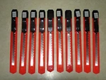 True Value 704534, 13 Point 9MM Snap Off Utility Knife (10-PACK). Fixed Price $18.00.