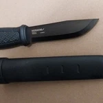 Morakniv Carbon Steel Fixed Blade Knife Straight Edge 3.5-4IN Black Sheath. Fixed Price $70.00.