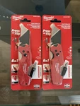 New Milwaukee 2 Pack Knife Set. Fixed Price $25.00.