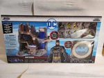 Nano Scene Metalfigs Dc Batcave Action Figure Set Jada Toys - New Sealed Box. Fixed Price $50.00.