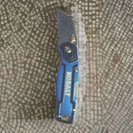 Kobalt Lockback 364867 Large Folding Pocket Utility Knife Razor Box Cutter. Fixed Price $15.99.