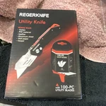 Regerknife Utility 101PC W/ Stainless Blades, Aluminum/plastic, Black/red. Fixed Price $20.00.