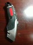 Retractable Utility Knife Box Cutter With Blade Storage (AQ-21). Fixed Price $6.95.