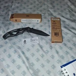 Gerber Paraframe Knife Lock Plain Edge Blade. Fixed Price $10.00.