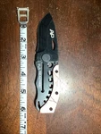 Realtree Knife Liner-lock Folder Pink Camo. Fixed Price $9.00.