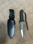 Hen & Rooster HR-5013 W/ Sheath. Fixed Price $75.00.